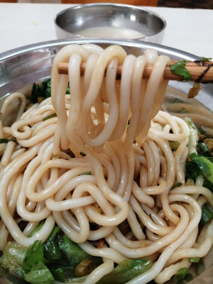 细嫩爽滑的桂林米粉,早餐吃一碗,满满的幸福感