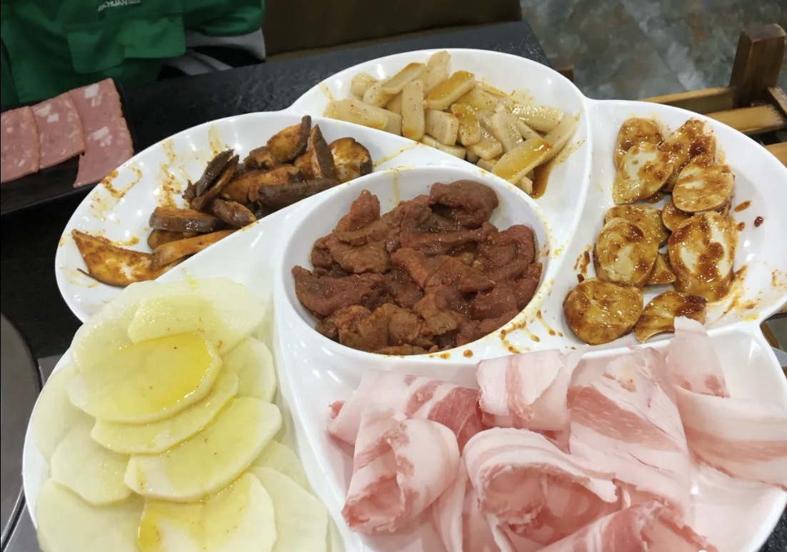 罗记餐饮韩国烧烤(上海路店)