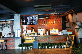 Gallery 4