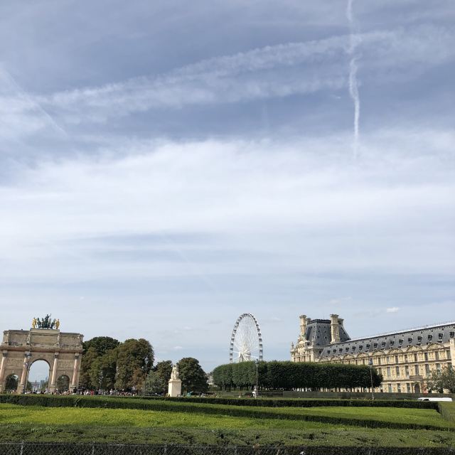 Louvre Museum