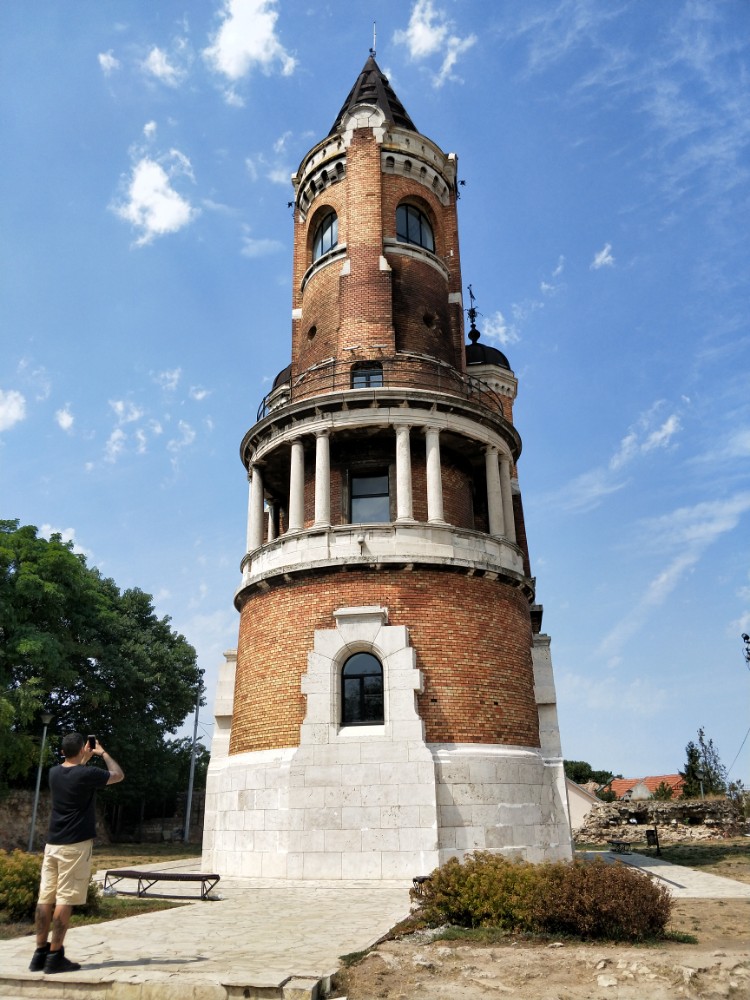 gardos tower