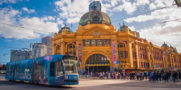 福林德街火車站