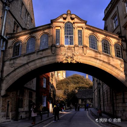 英国牛津大学+剑桥大学一日游 10H包车|伦敦周边