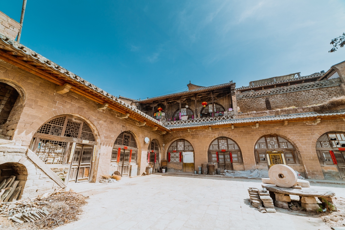 吕梁碛口古镇 李家山一日游【到站畅游·窑洞文化之旅】