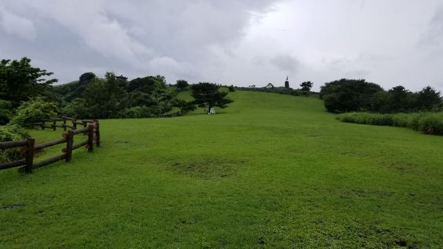 Sangumburi Crater