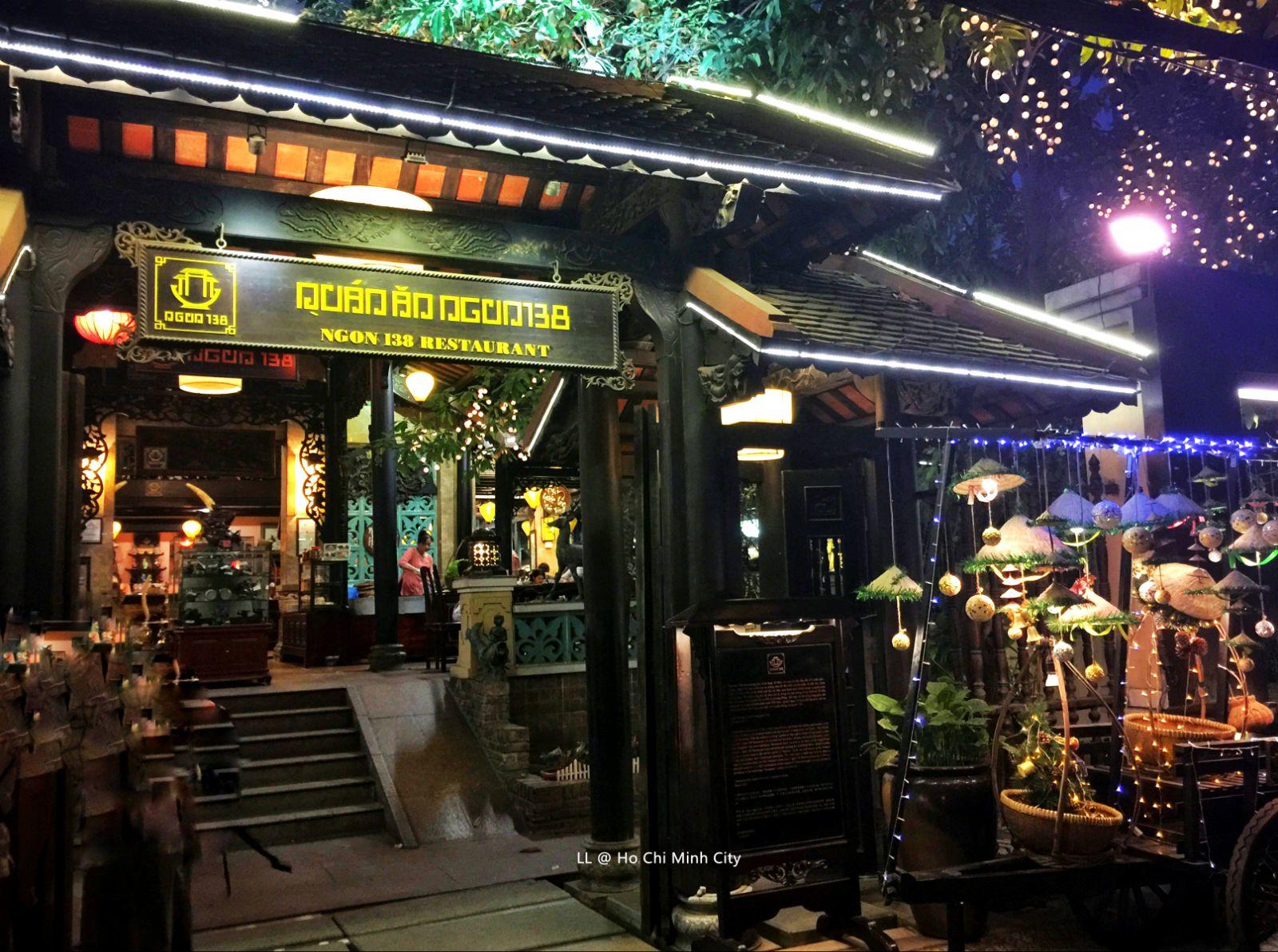 安贡馆-胡志明市必吃的越南菜 西贡有名的餐馆，主打越南菜。环境一流，服务也不错，菜品么略粗糙。 必点