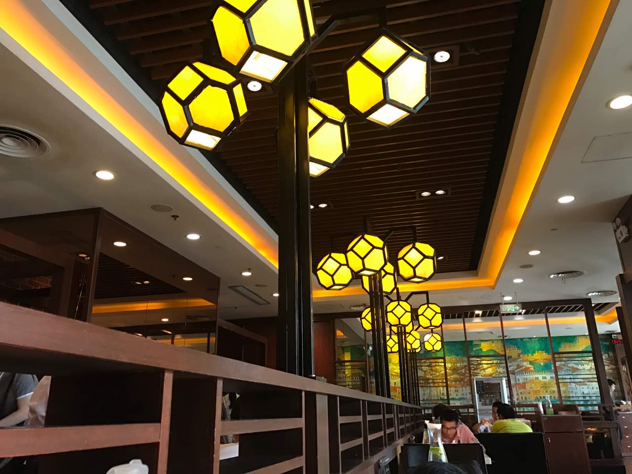 半秋山西餐厅(襄阳万达店)