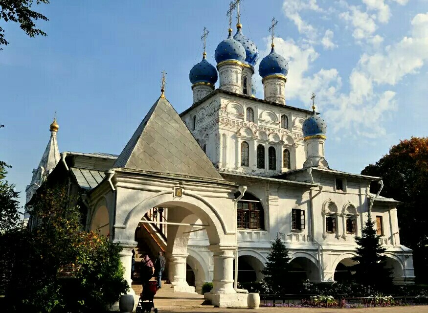 漫游俄罗斯（6）科洛姆纳庄园和宫殿般的地铁站