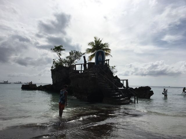 Willy's Rock Formation