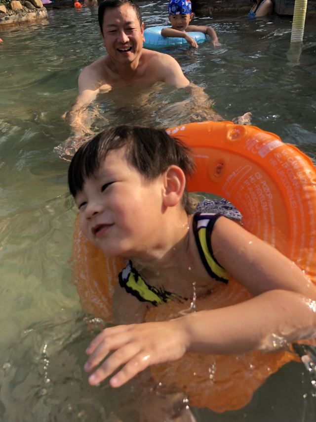 궈위 온천