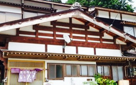 Itaya