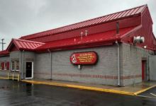 Charlie's Chicken & Barbeque美食图片