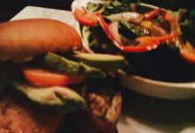Fox and Hound Bar & Grill美食图片