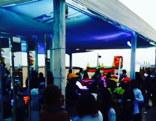 Luna Lounge & Ocean Bar