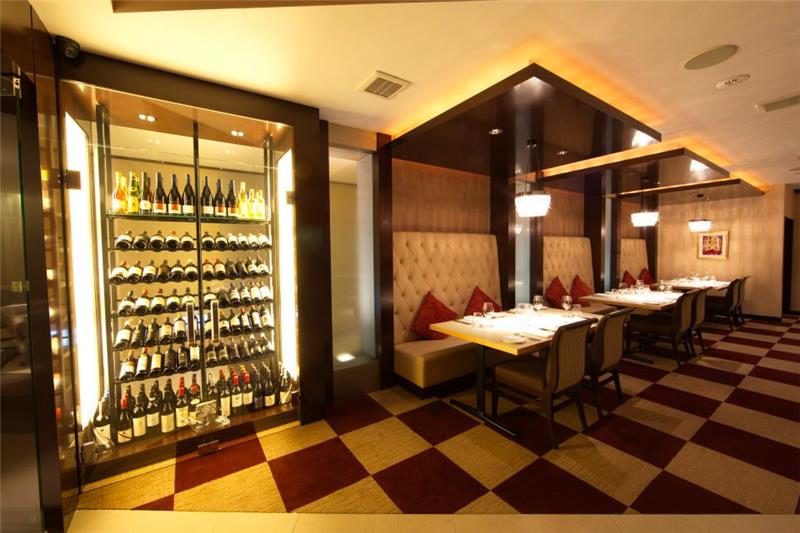 Mimi's Restaurant and Bar