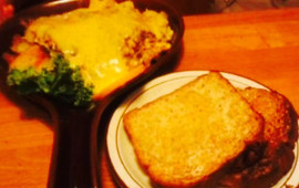 Farm Inn' On Main