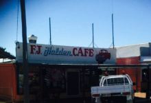 FJ Holden Cafe美食图片