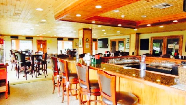 The Bunker Restaurant at VZCC餐厅图片