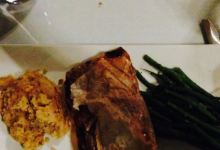 Across The Street Bistro by Andreas美食图片