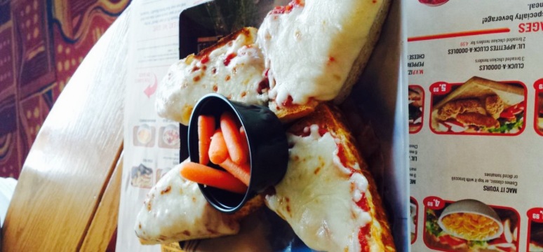 Red Robin America's Gourmet Burgers and Spirits