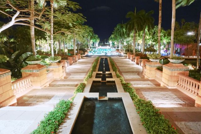Atlantis Paradise Island