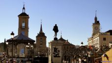 Cervantes Square-埃纳雷斯堡