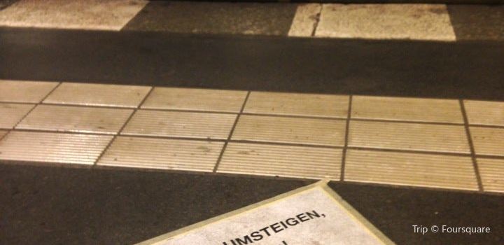 Ernst Reuter Platz Travel Guidebook Must Visit Attractions In