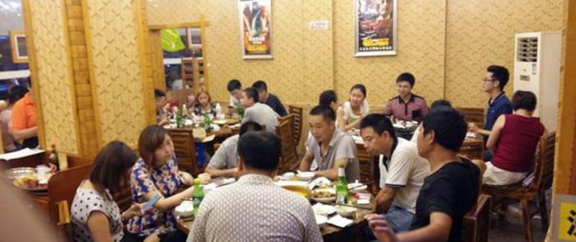 疯狂的鸭脑壳(南部店)餐厅图片