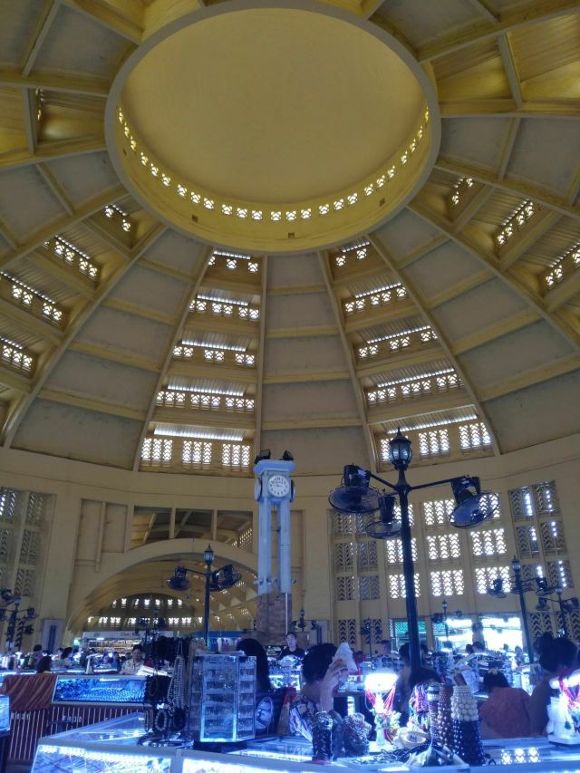 中央市場