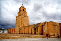 突尼斯游记图片] 有着悠久历史的奥格巴清真寺