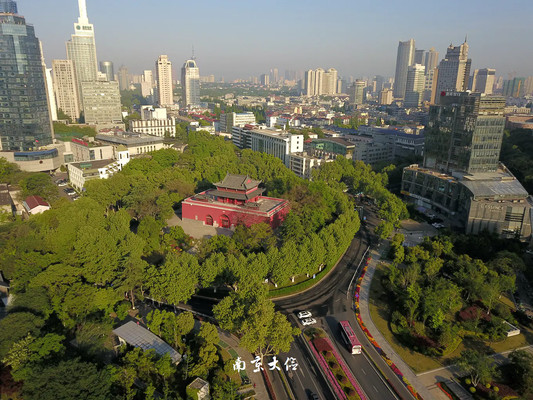 晨钟暮鼓,揭开南京钟鼓楼的秘密
