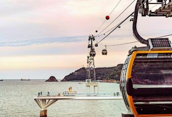 松岛海上缆车+甘川文化村+BIFF广场一日游【中文司机】【当地中文司机，在地生活，感受当地人的模式 美食攻略，旅途聚会，吃吃喝喝畅游当地】