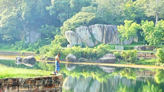黑水池