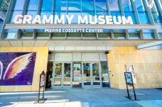 格莱美音乐(奖)博物馆-洛杉矶-尊敬的会员