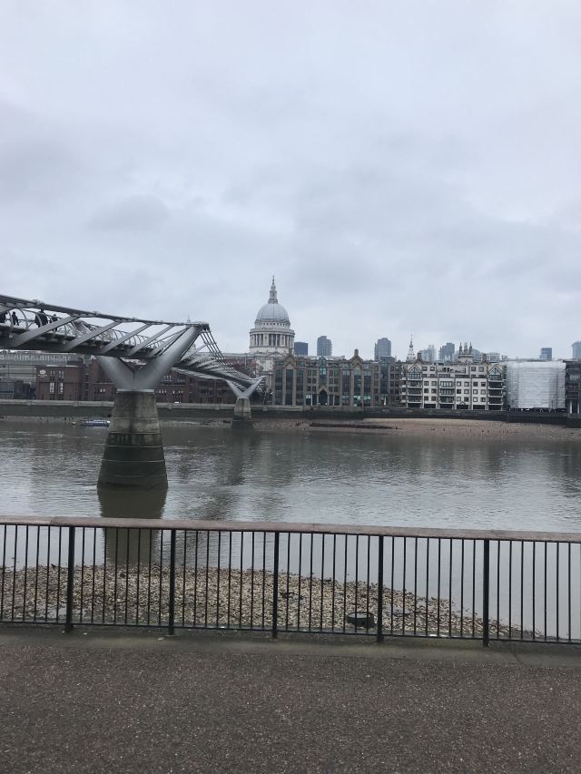 ミレニアム ブリッジ Attractions ロンドン Travel Review Travel Guide Trip Com