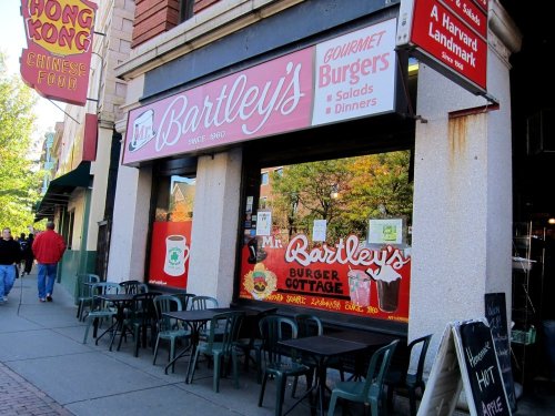 Mr. Bartley's Gourmet Burgers餐厅图片