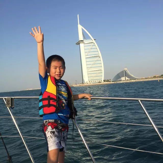 Dubai Yacht Tourism