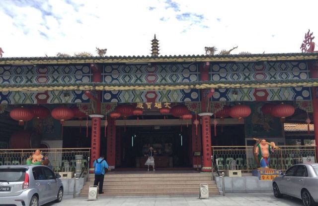 Pu Toh Tze Temple