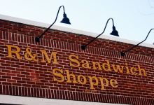 R & M Sandwich Shop美食图片