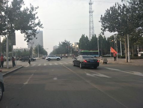 万里香烩面城(黄河路店)