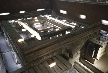 汉广陵王墓|2.5H精讲·8人小团·资深讲解老师·含无线耳麦【[金牌说讲师团]行业资深讲师和金牌导游，只做深度讲解，保证讲解质量！】