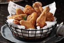 Kyochon Chicken Hongdae Store美食图片