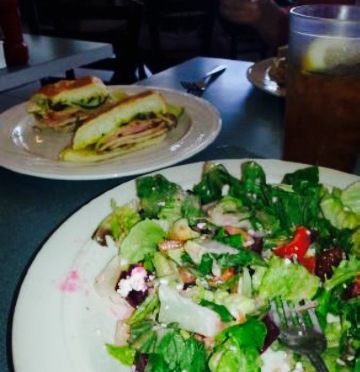 Ellen's Bakery & Cafe