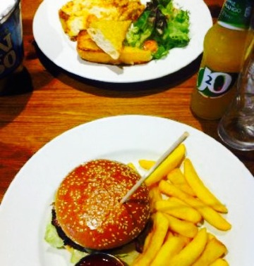 The Chase, Hungry Horse