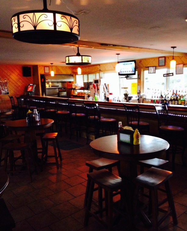 Otter Bay Resort Bar and Grill餐厅图片