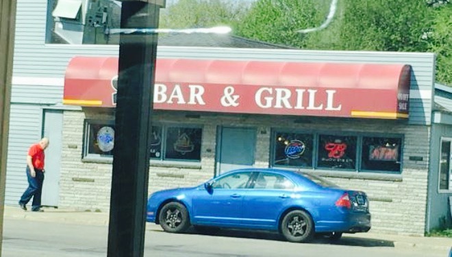 Side Bar and Grill