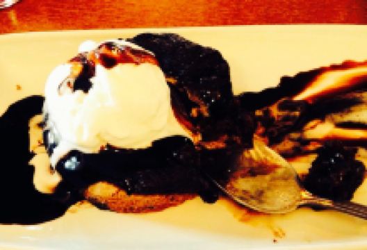 The Cherry Laurel美食图片