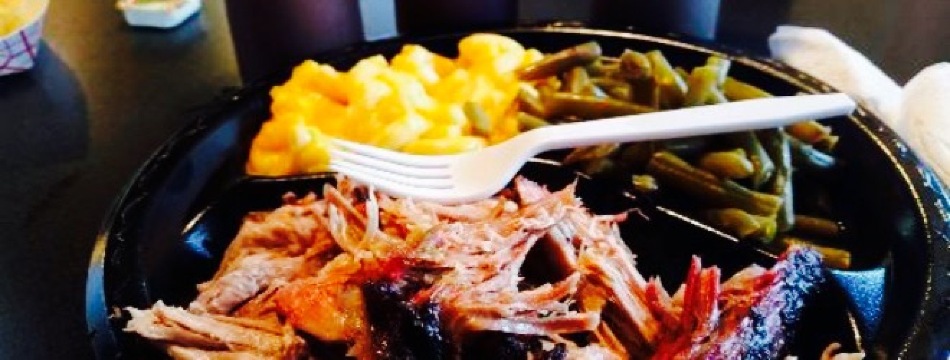 Hillbilly Red's Barbeque餐厅图片