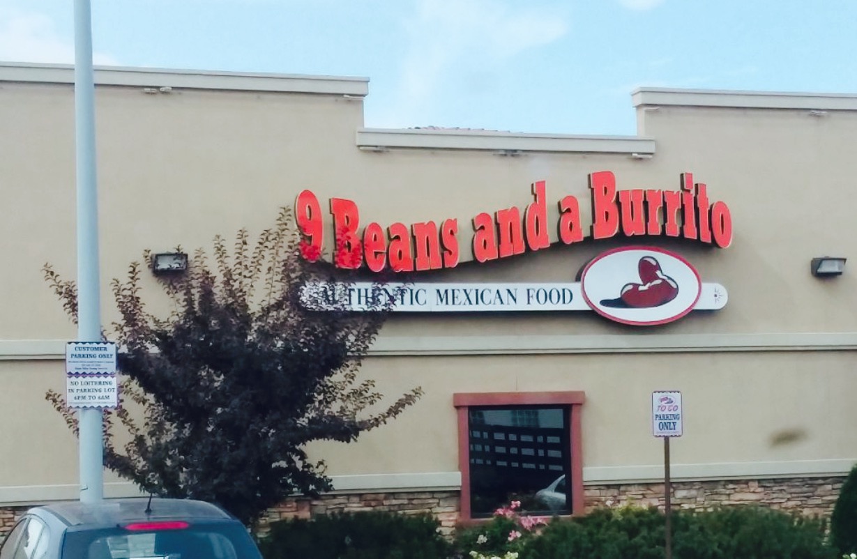 9 Beans & A Burrito餐厅图片