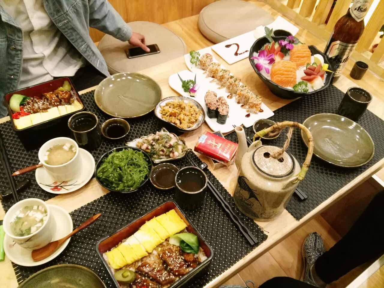 兄弟船日料店(西固店)